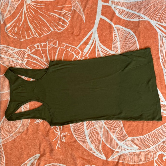 No Boundaries Green Ribbed Tank - Picture 6 of 7